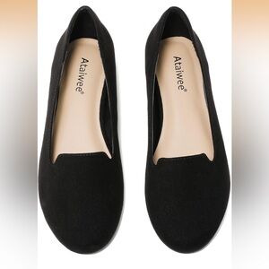 Women's Soft Slip-On Suede-Like Flats, size 9W